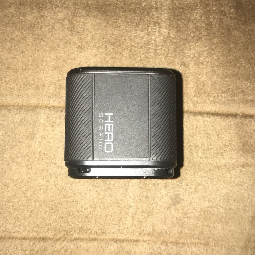 GoPro Hero 4 Session - Picture 2 of 5